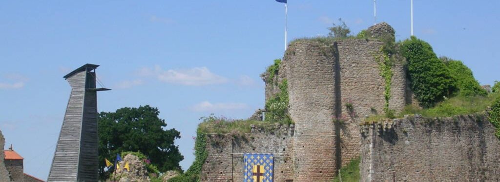 Château de Tiffauges, le château de Barbe-Bleue en Vendée