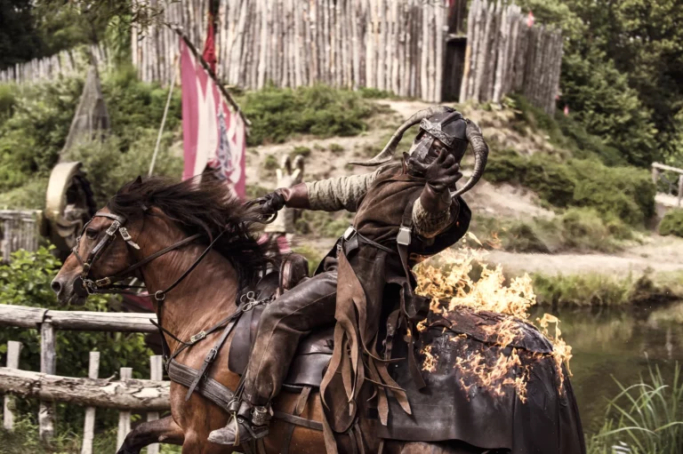 Les Vikings du puy du fou spectacle familial en vendée