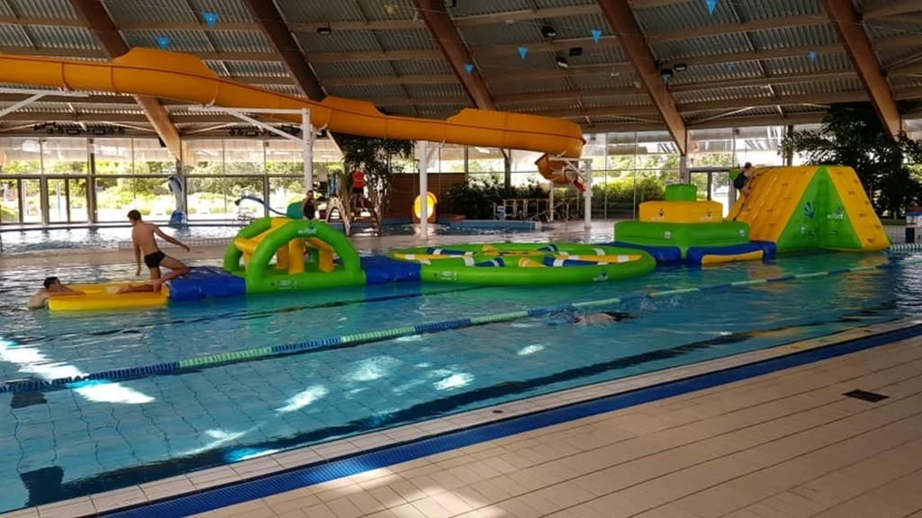 jeux aquatique famille enfants