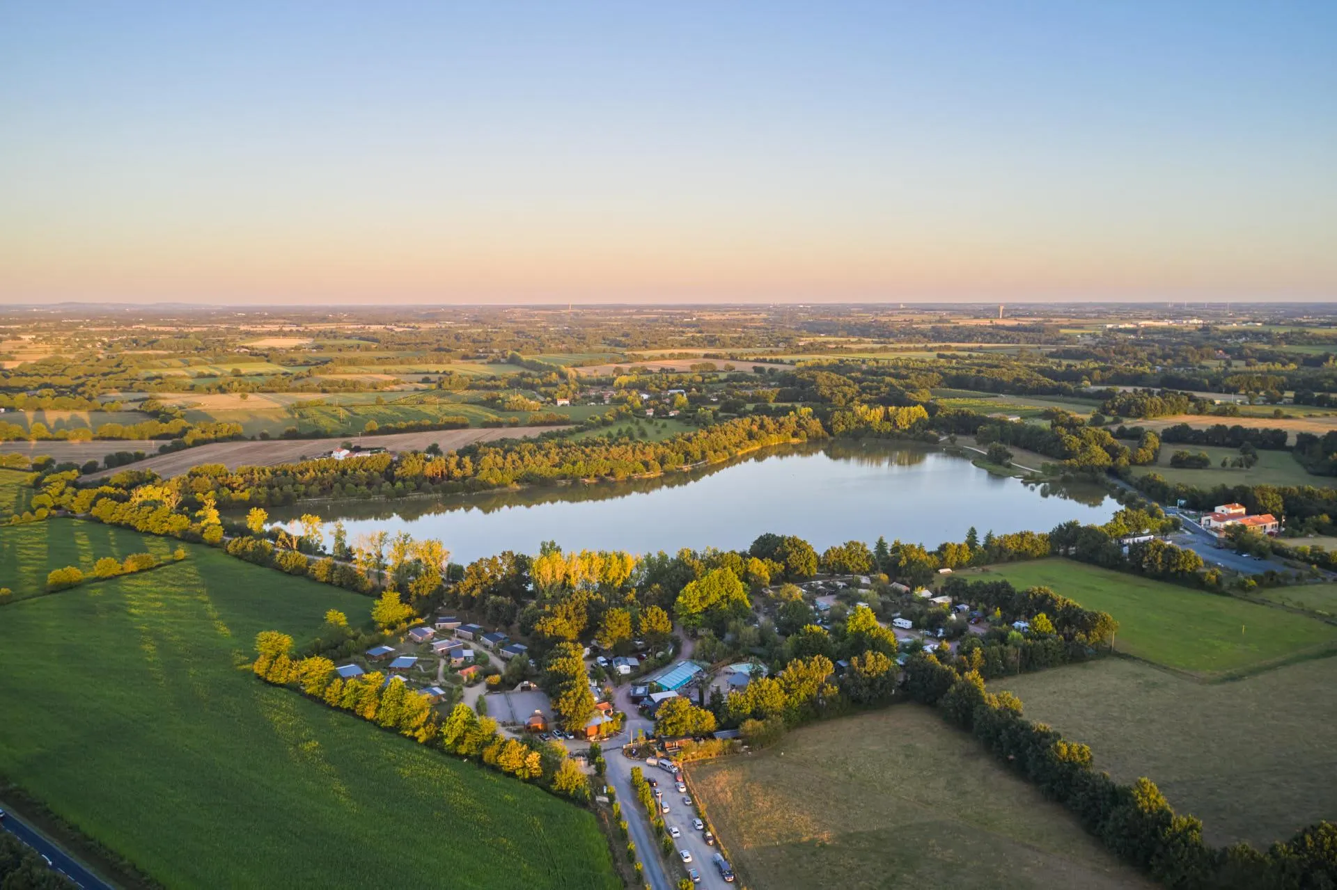 lac camping chausseliere