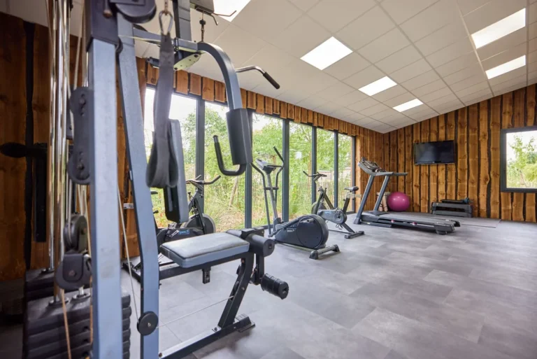 La salle de fitness du camping