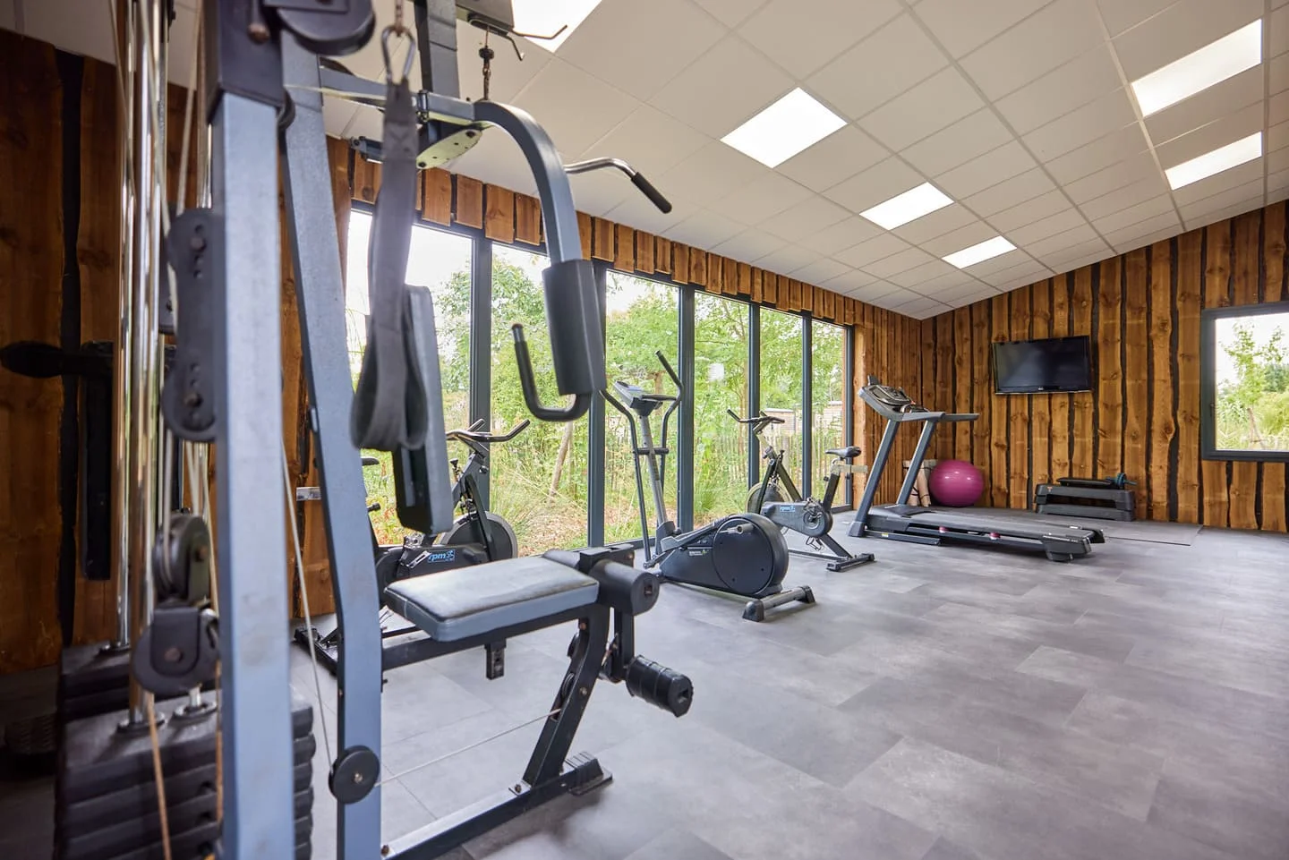 La salle de fitness du camping