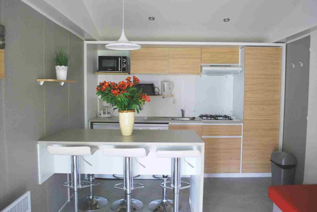 Premium Mobile-home 36m² 4/6 p. (2 bedrooms + 2 bathrooms) – half covered terrace