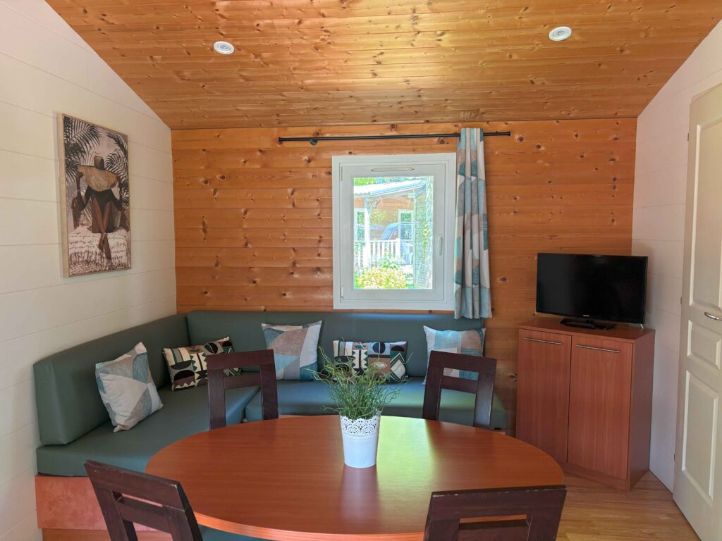 Comfort Chalet 40 m² 4/6 pers. (2 slaapkamers) + overdekt terras