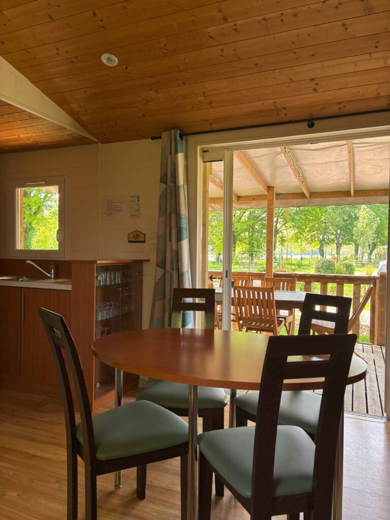 Comfort Chalet 40 m² 4/6 pers. (2 slaapkamers) + overdekt terras